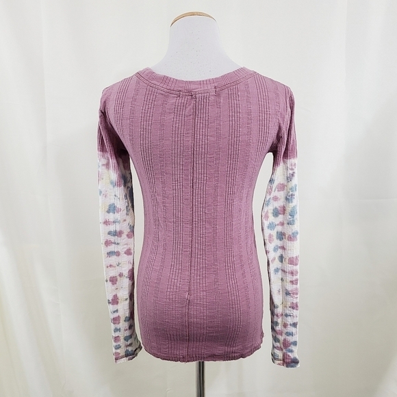 Free People Big Sur long sleeve top tie-dye purple tee women's size Small - Picture 3 of 7